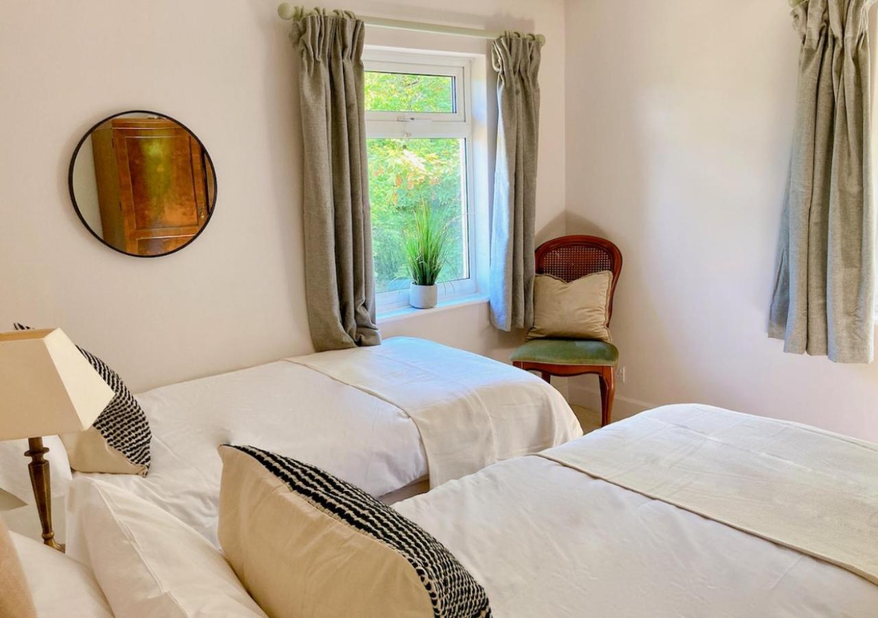 Burleigh Court Hotel Stroud  Exteriör bild